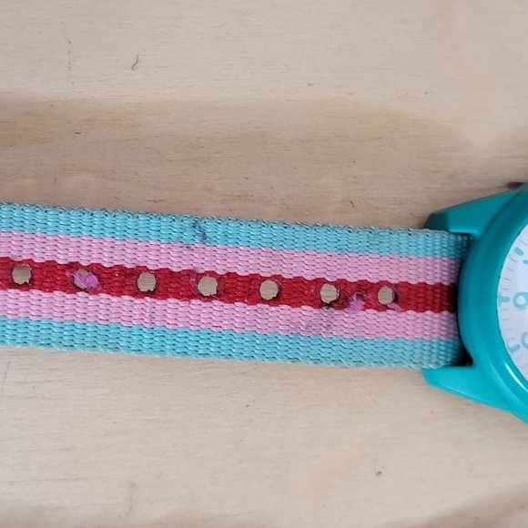 Timex Fashion Watch Fabric Band 2 Extra Bands Striped Multicolor New Battery - Picture 9 of 11